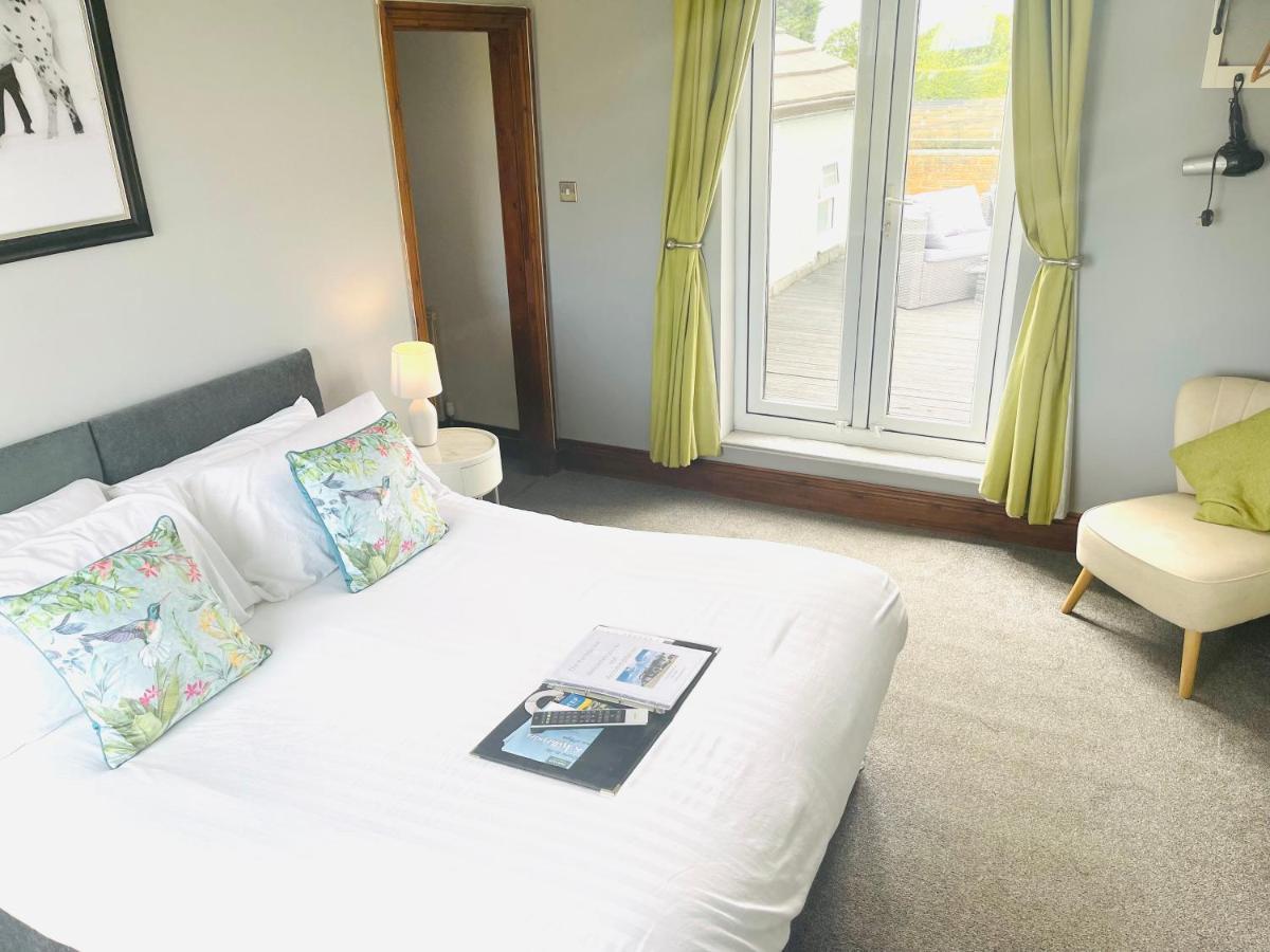 The Railway Inn Rise Экстерьер фото